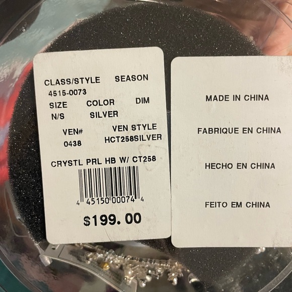 Crystal and Pearl wedding headband / tiara - Picture 2 of 5